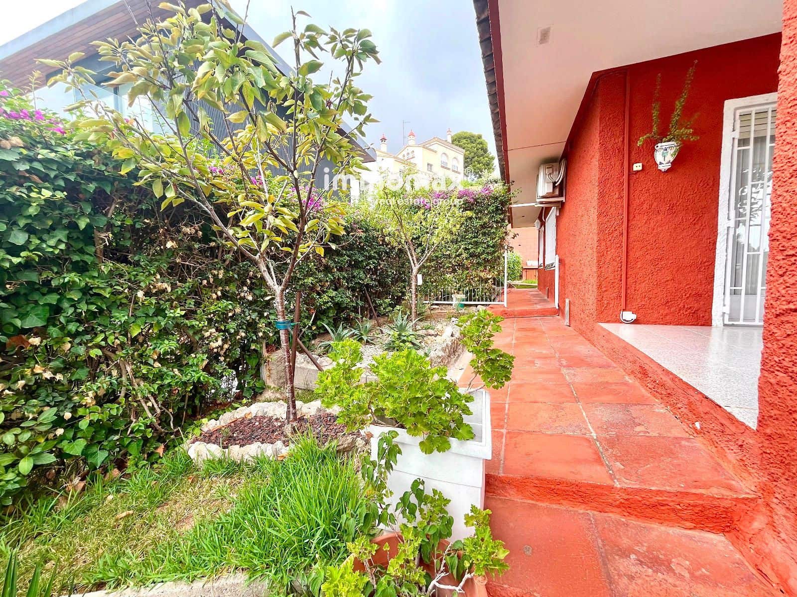 5 soverom Villa til salgs i Castelldefels med svømmebasseng garasje - € 1 036 000 (Ref: 9246131)