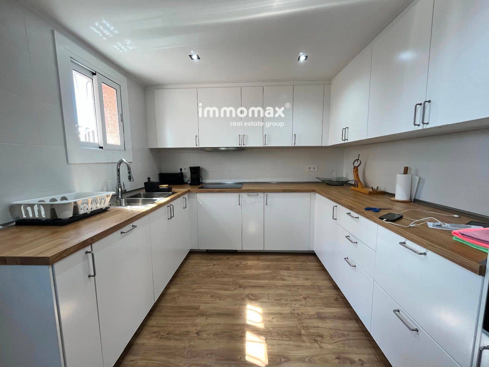 4 bedroom Villa for sale in Cunit with pool garage - € 345,000 (Ref: 9263999)