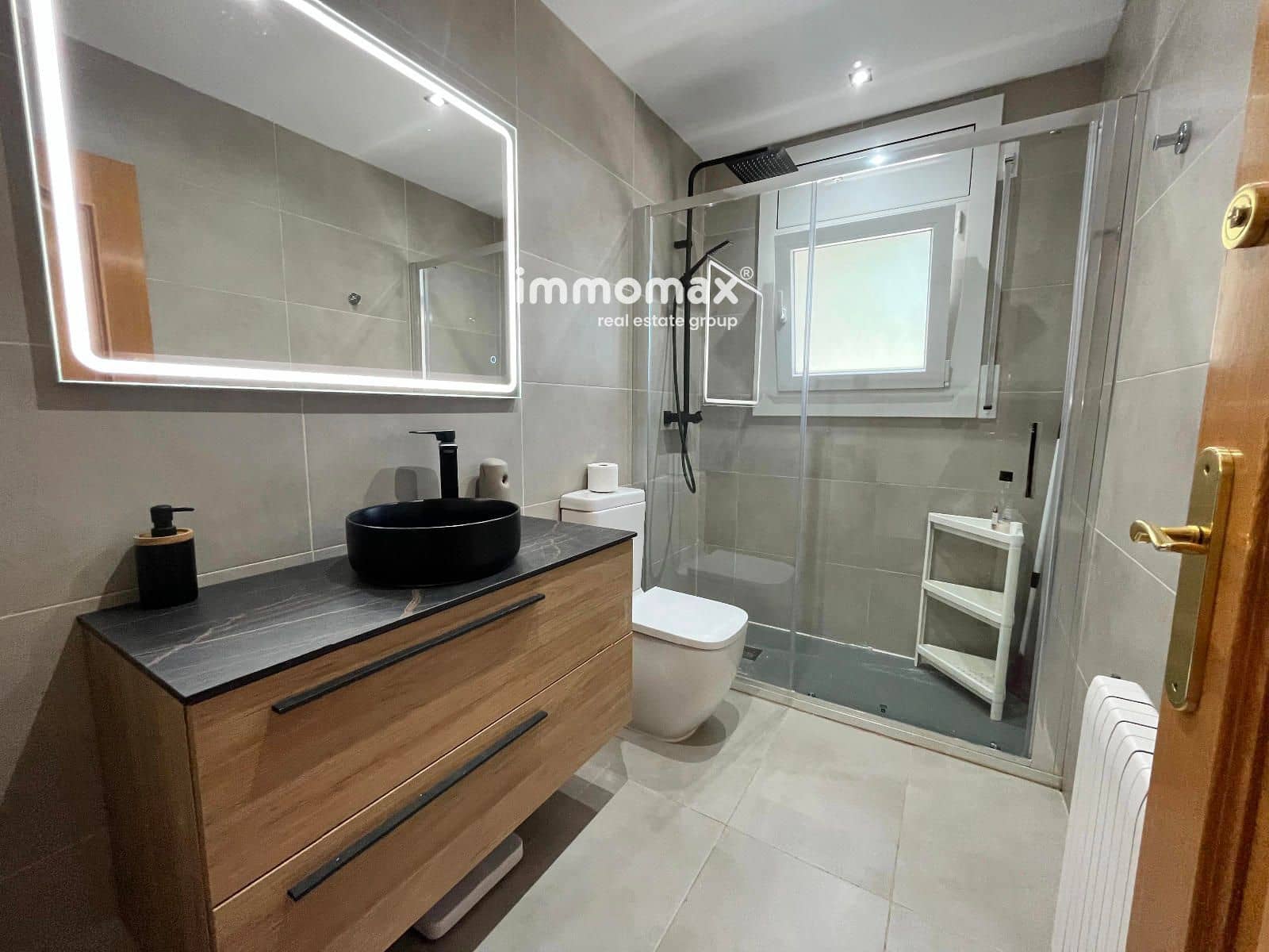 4 bedroom Villa for sale in Cunit with pool garage - € 345,000 (Ref: 9263999)