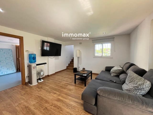 4 bedroom Villa for sale in Cunit with pool garage - € 345,000 (Ref: 9263999)