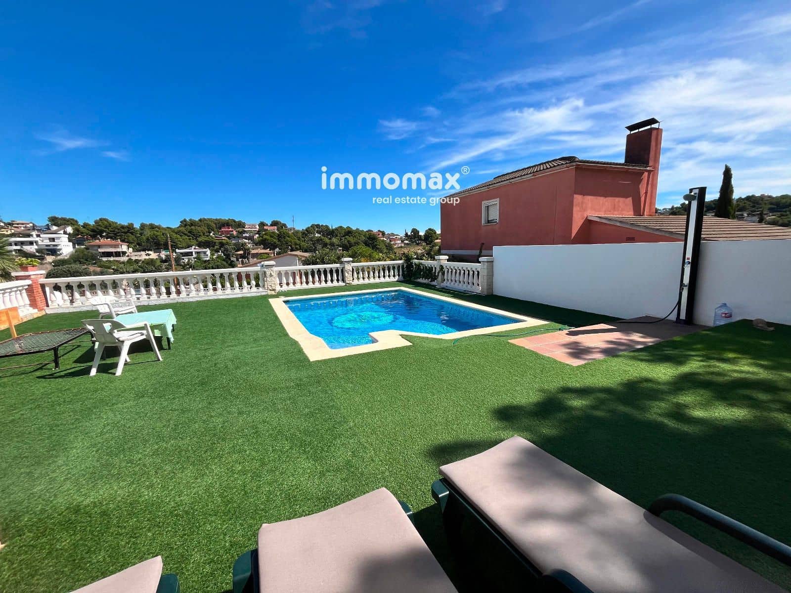 4 bedroom Villa for sale in Cunit with pool garage - € 345,000 (Ref: 9263999)