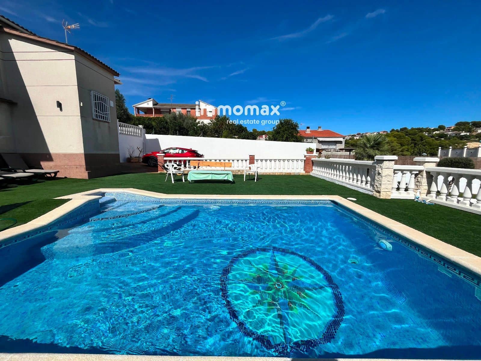 4 bedroom Villa for sale in Cunit with pool garage - € 345,000 (Ref: 9263999)