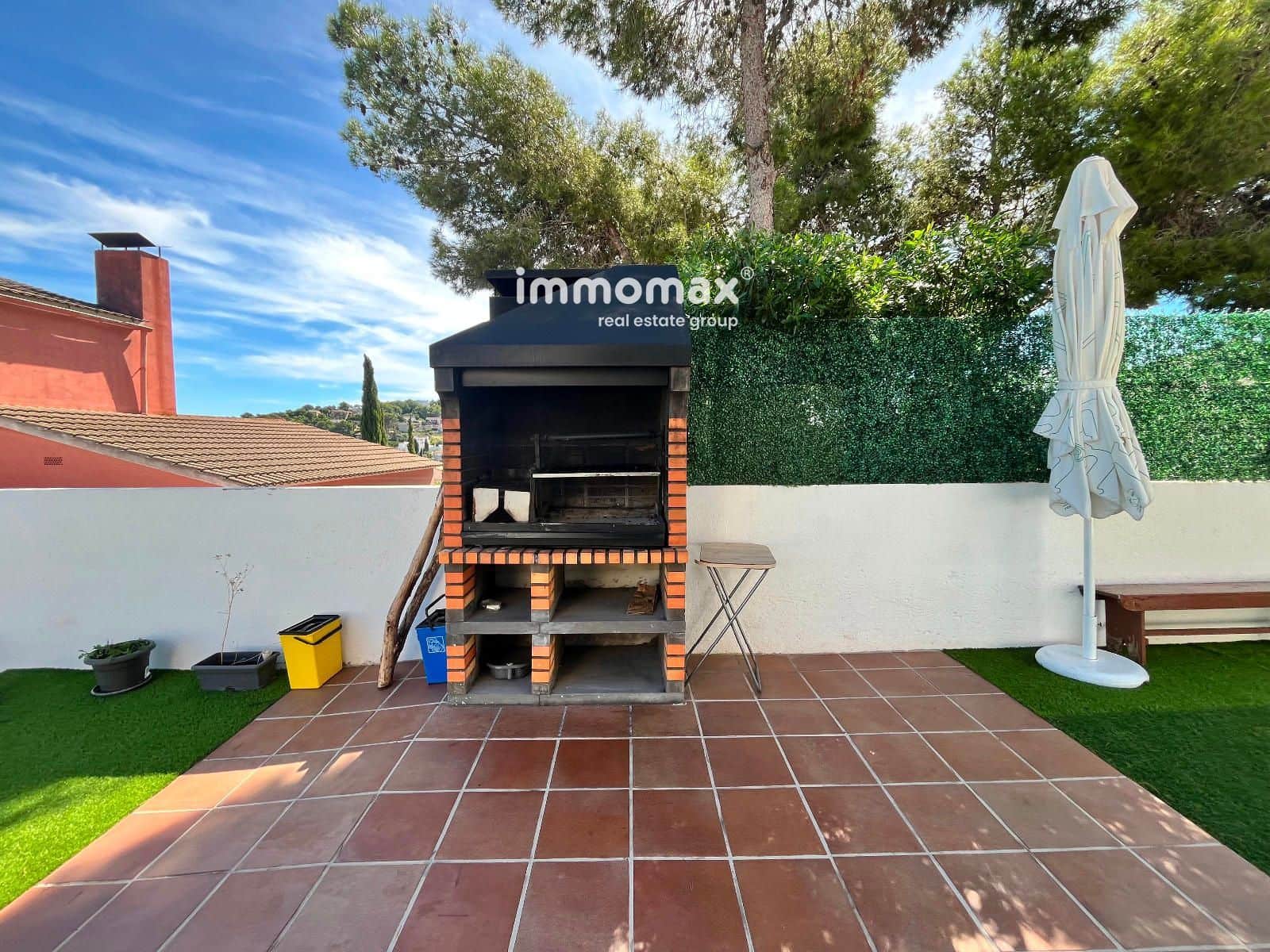 4 bedroom Villa for sale in Cunit with pool garage - € 345,000 (Ref: 9263999)