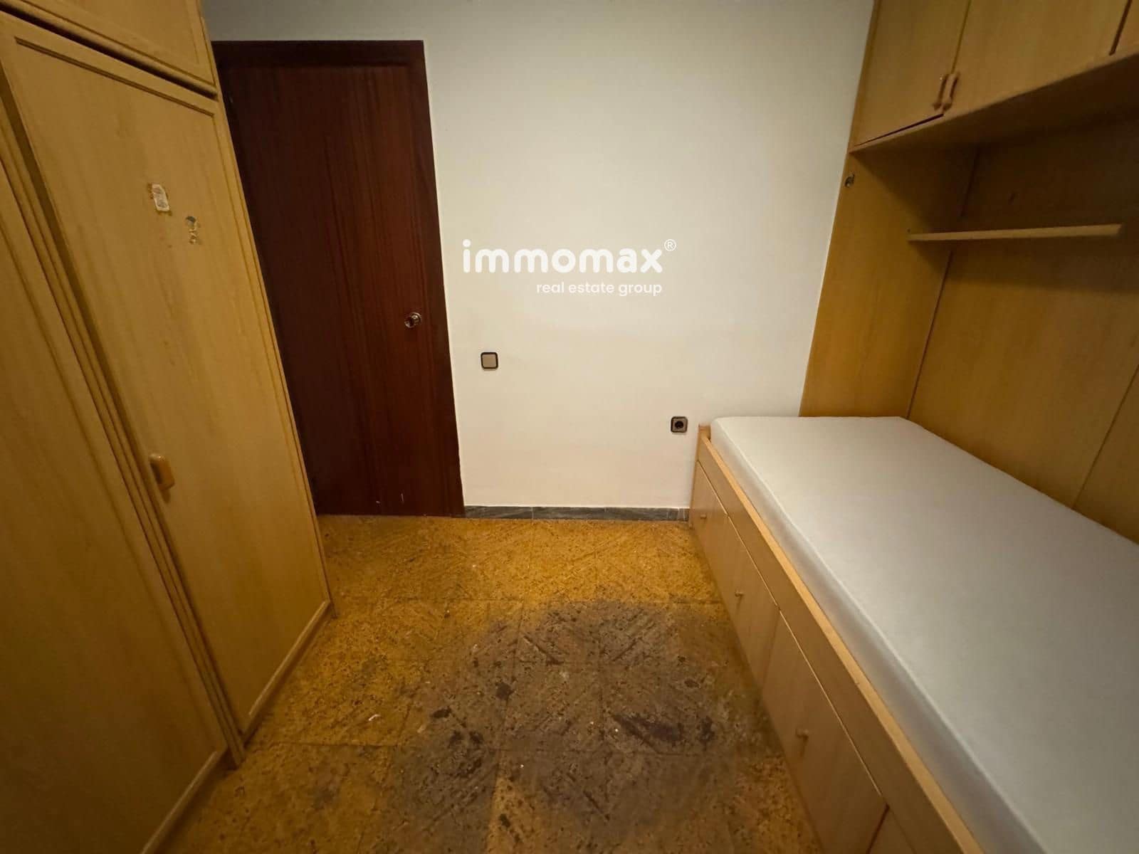 4 makuuhuone Asunto myytävänä paikassa Sant Boi de Llobregat - 250 000 € (Ref: 9268934)