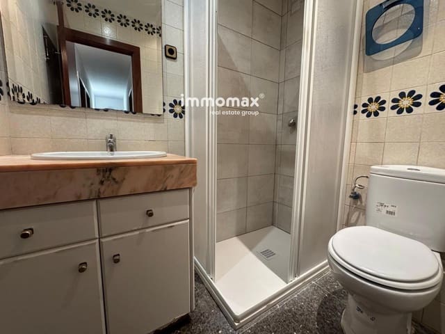 4 makuuhuone Asunto myytävänä paikassa Sant Boi de Llobregat - 250 000 € (Ref: 9268934)