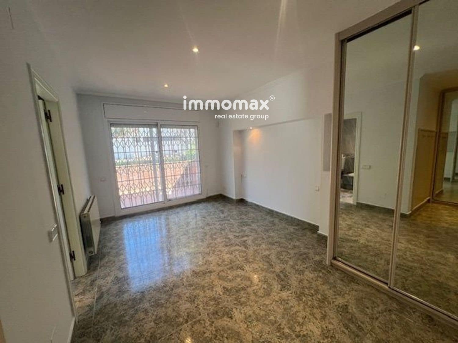 4 soveværelse Villa til salg i Begues med swimmingpool garage - € 750.000 (Ref: 9275211)