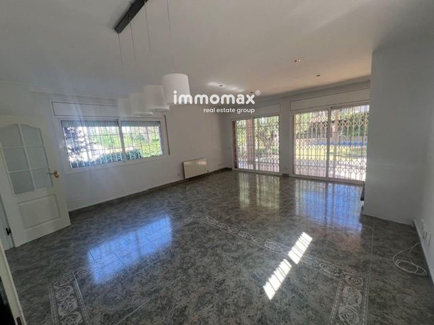 4 soveværelse Villa til salg i Begues med swimmingpool garage - € 750.000 (Ref: 9275211)