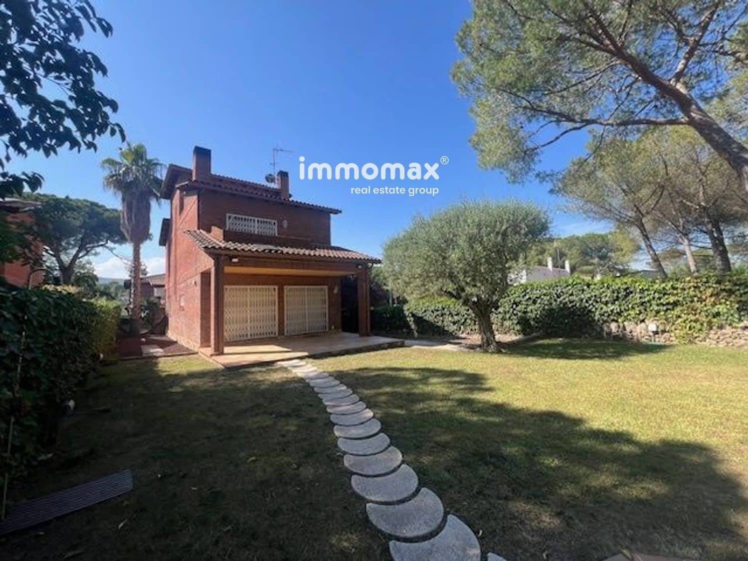 4 soveværelse Villa til salg i Begues med swimmingpool garage - € 750.000 (Ref: 9275211)