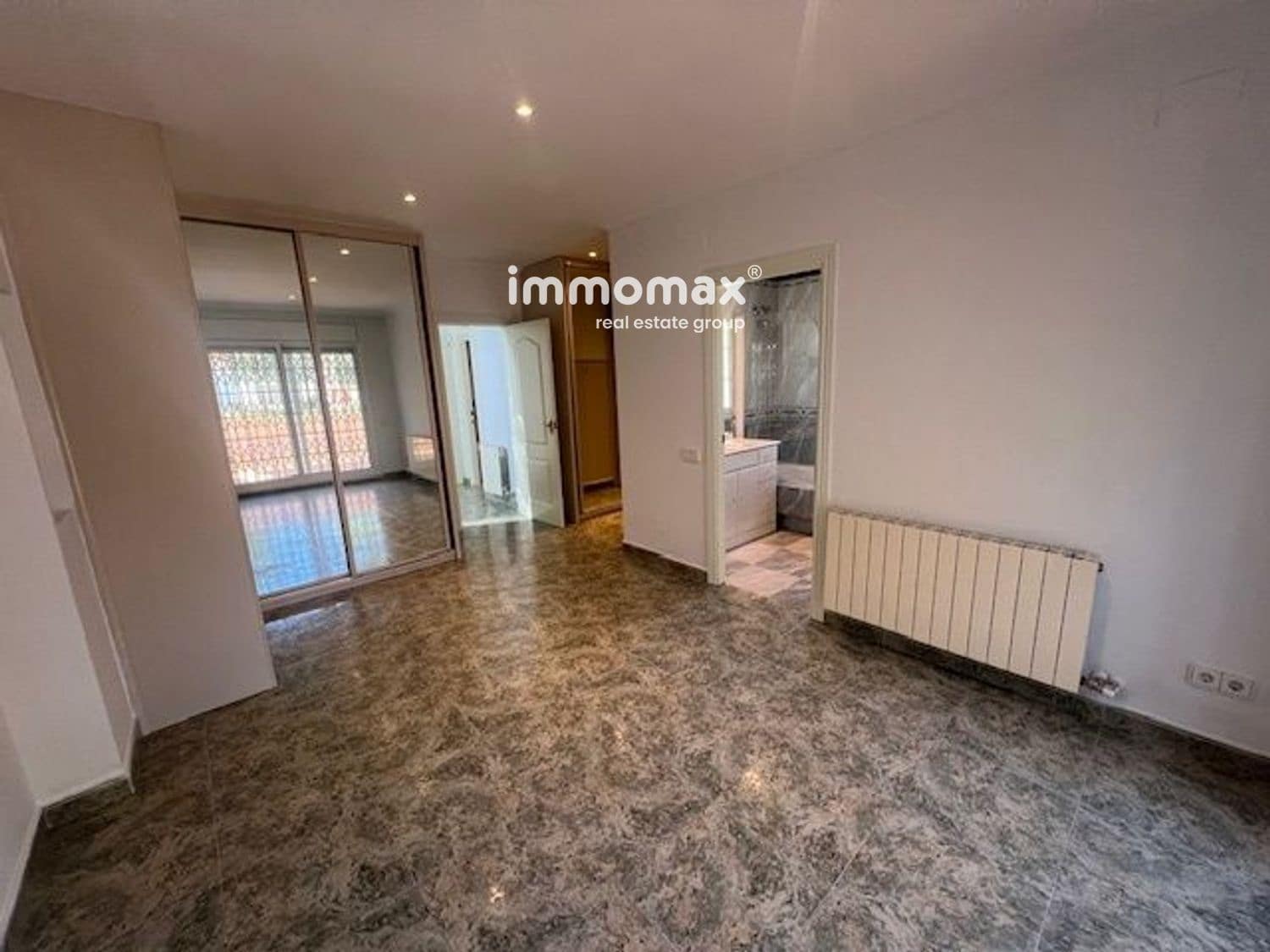 4 soveværelse Villa til salg i Begues med swimmingpool garage - € 750.000 (Ref: 9275211)