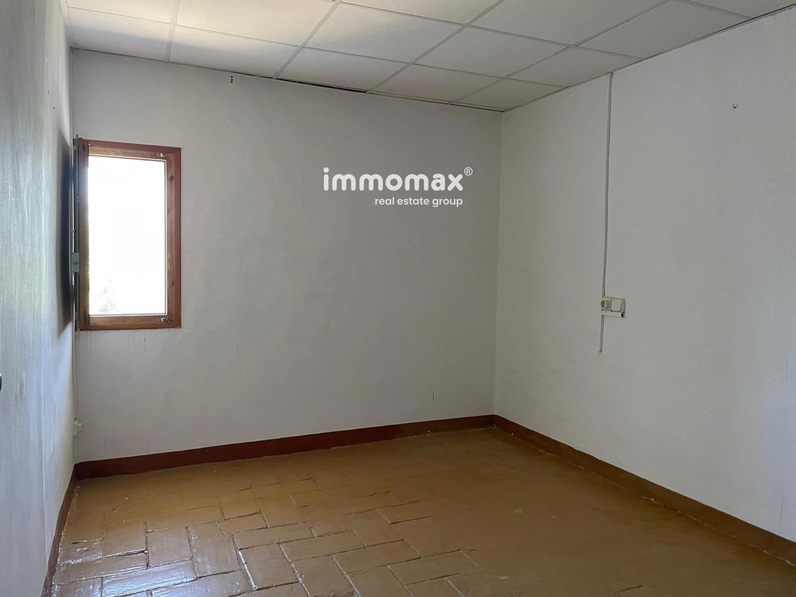 8 soveværelse Villa til salg i Bitem med garage - € 315.000 (Ref: 9278484)