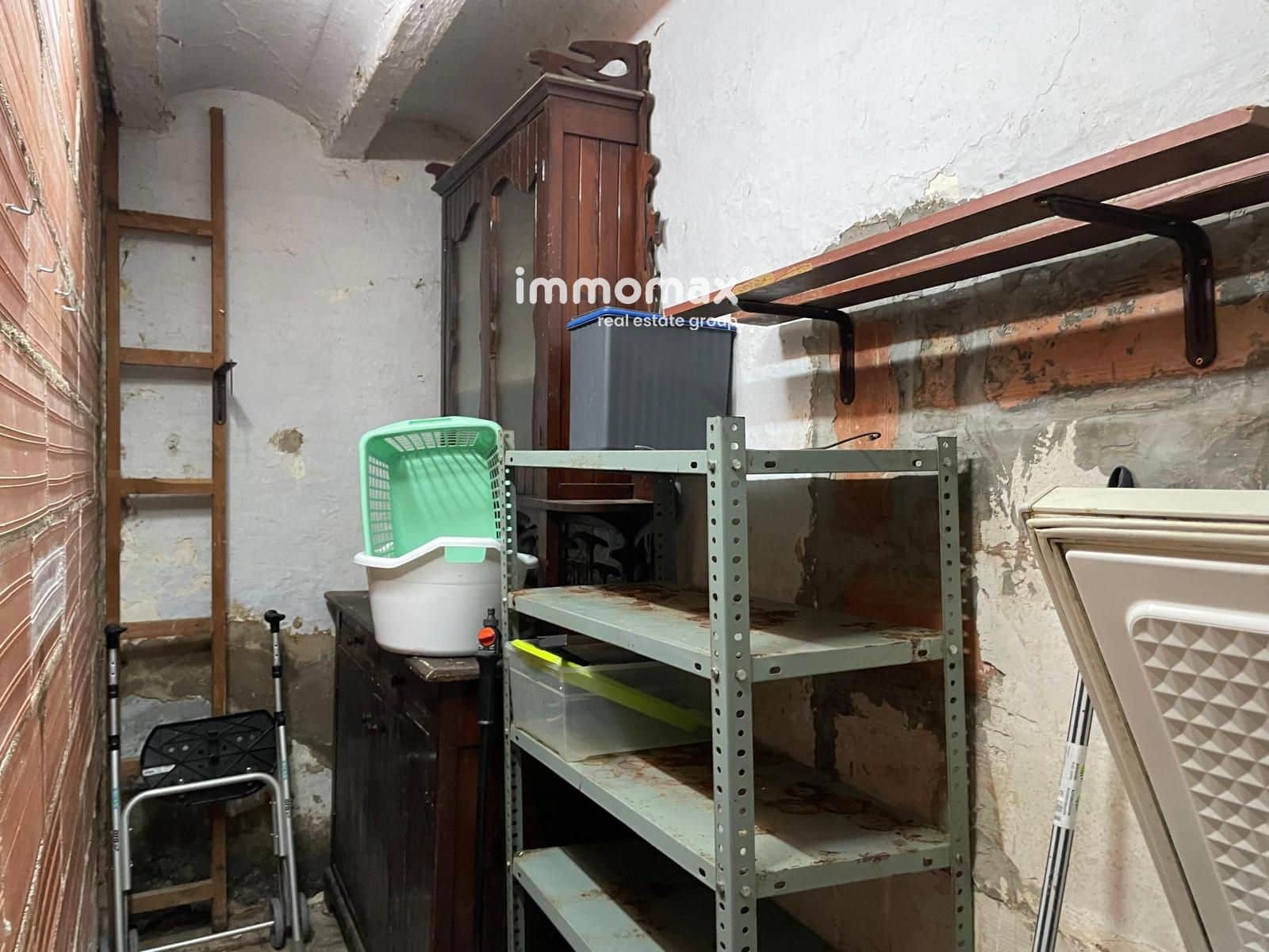 8 soveværelse Villa til salg i Bitem med garage - € 315.000 (Ref: 9278484)