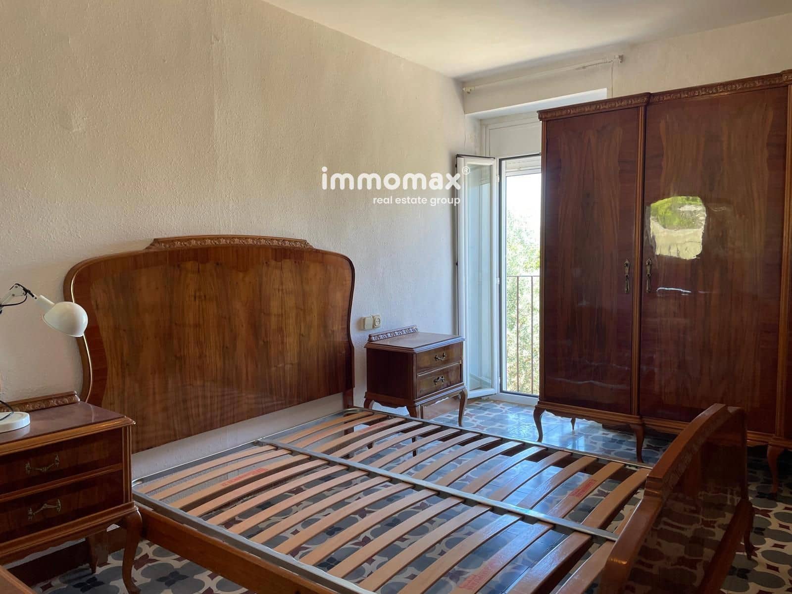 8 soveværelse Villa til salg i Bitem med garage - € 315.000 (Ref: 9278484)