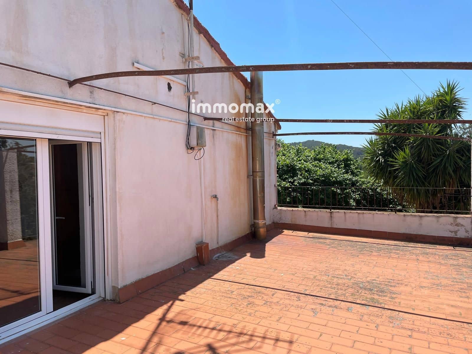 8 soveværelse Villa til salg i Bitem med garage - € 315.000 (Ref: 9278484)