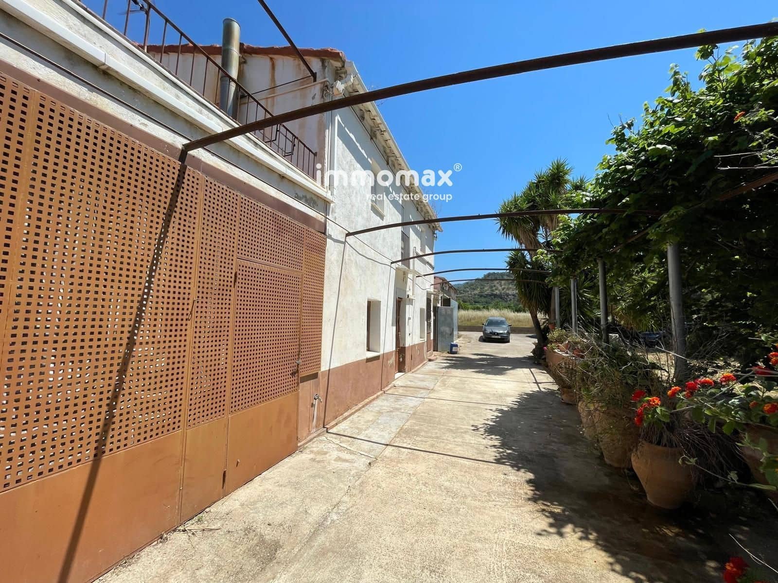 8 soveværelse Villa til salg i Bitem med garage - € 315.000 (Ref: 9278484)