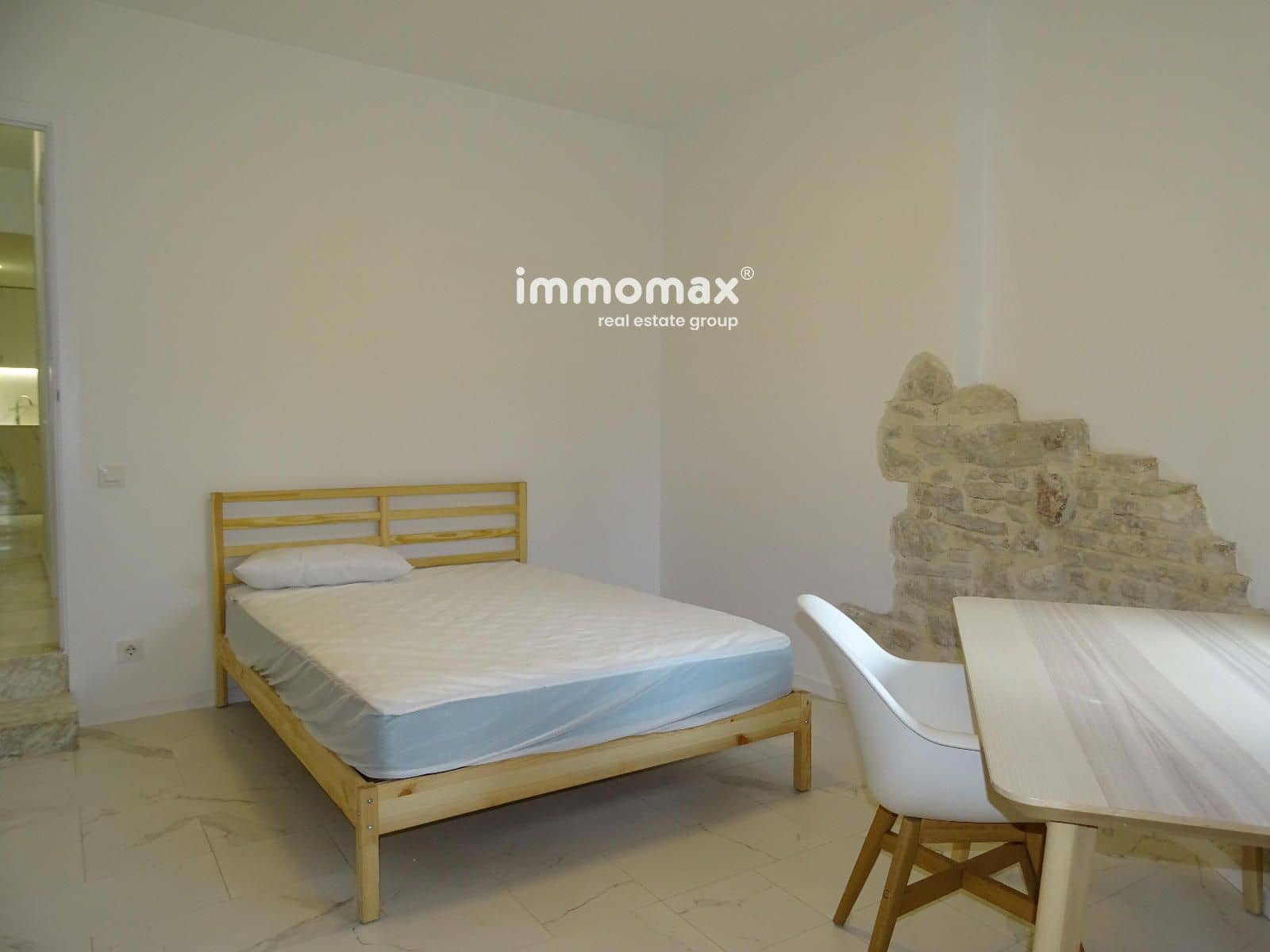 6 bedroom Villa for sale in Tortosa - € 216,000 (Ref: 9282637)