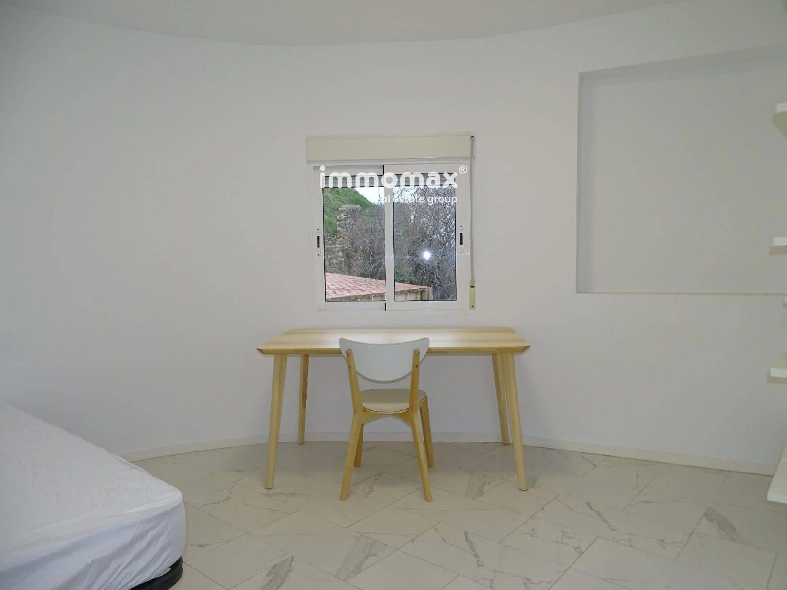 6 bedroom Villa for sale in Tortosa - € 216,000 (Ref: 9282637)