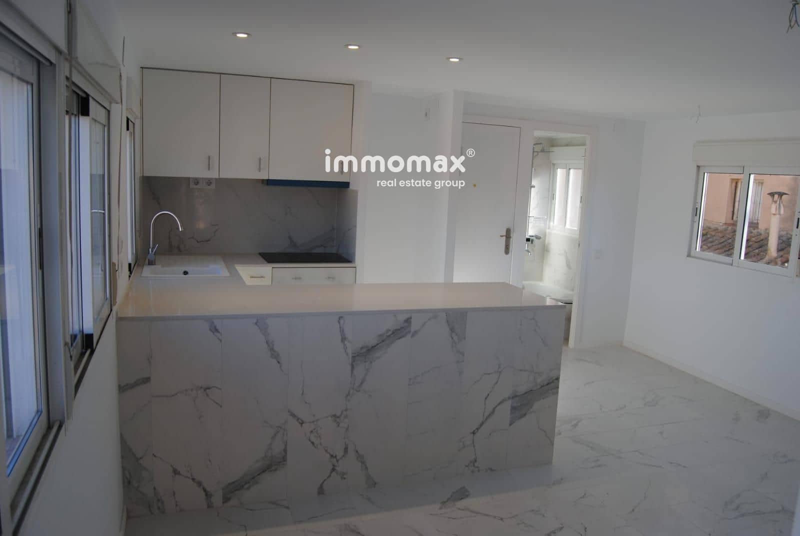 6 bedroom Villa for sale in Tortosa - € 216,000 (Ref: 9282637)