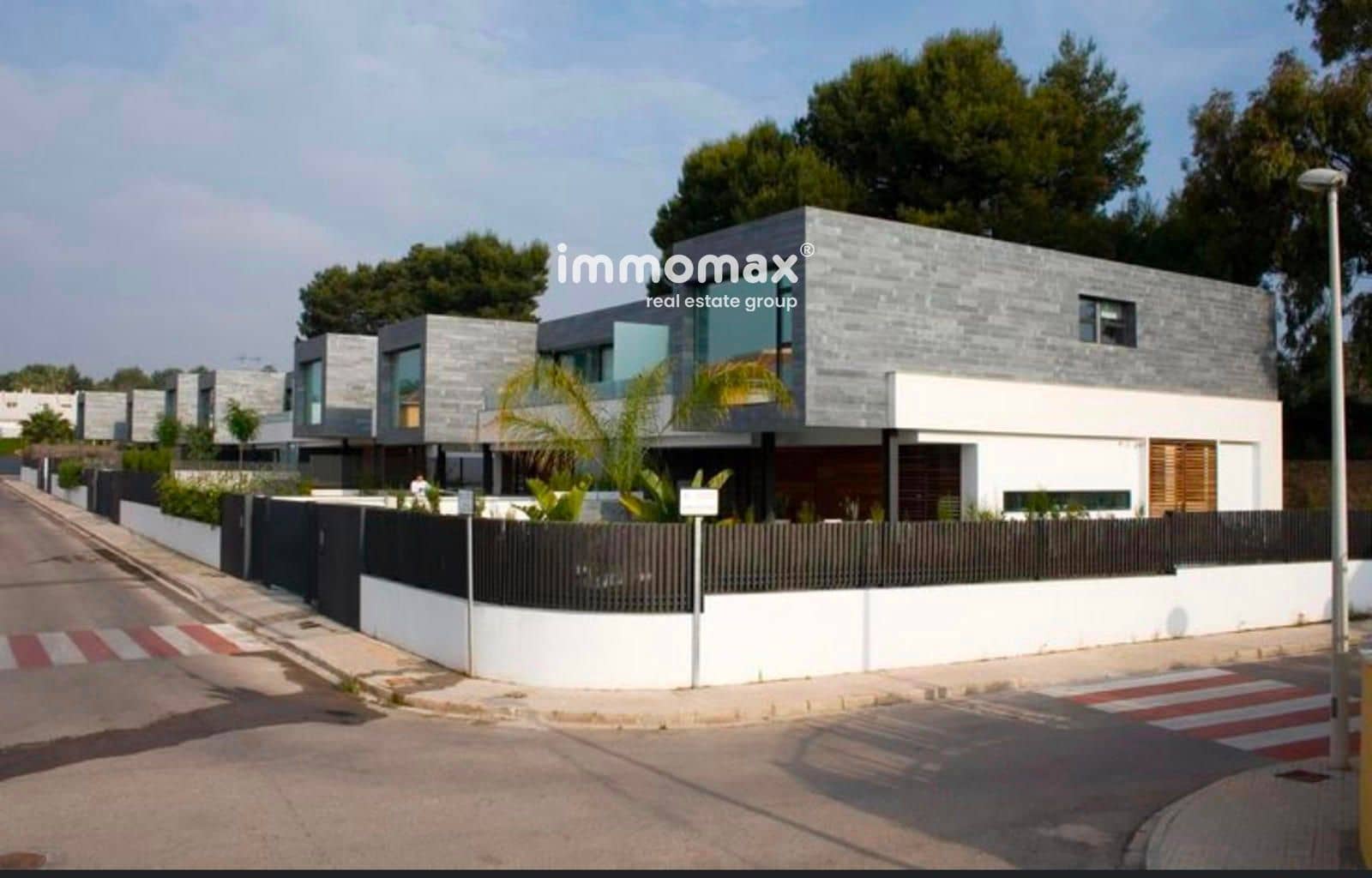 Tontti myytävänä paikassa Vilanova i la Geltru - 200 000 € (Ref: 9289510)