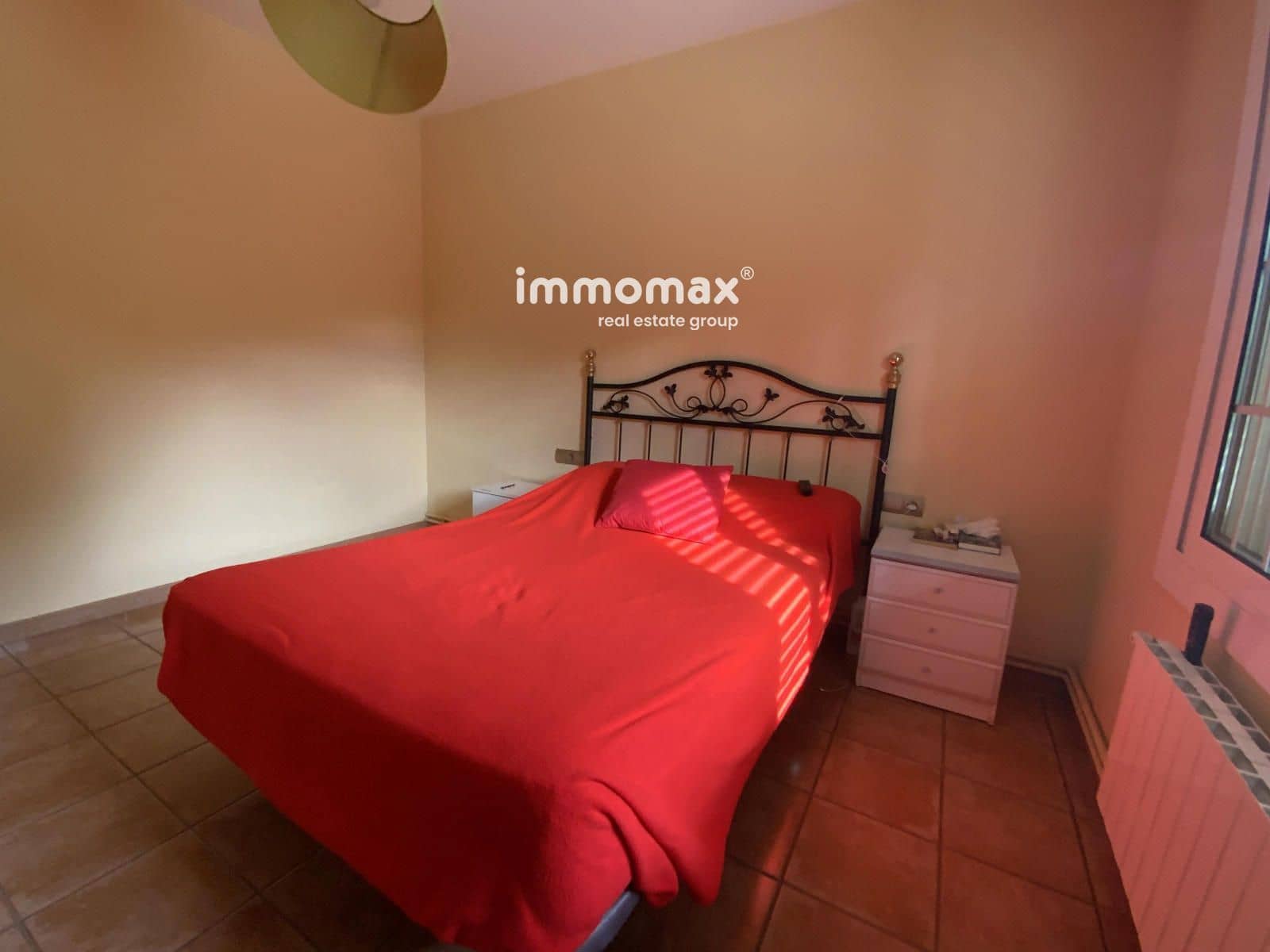 5 bedroom Villa for sale in Begues with garage - € 790,000 (Ref: 9301552)