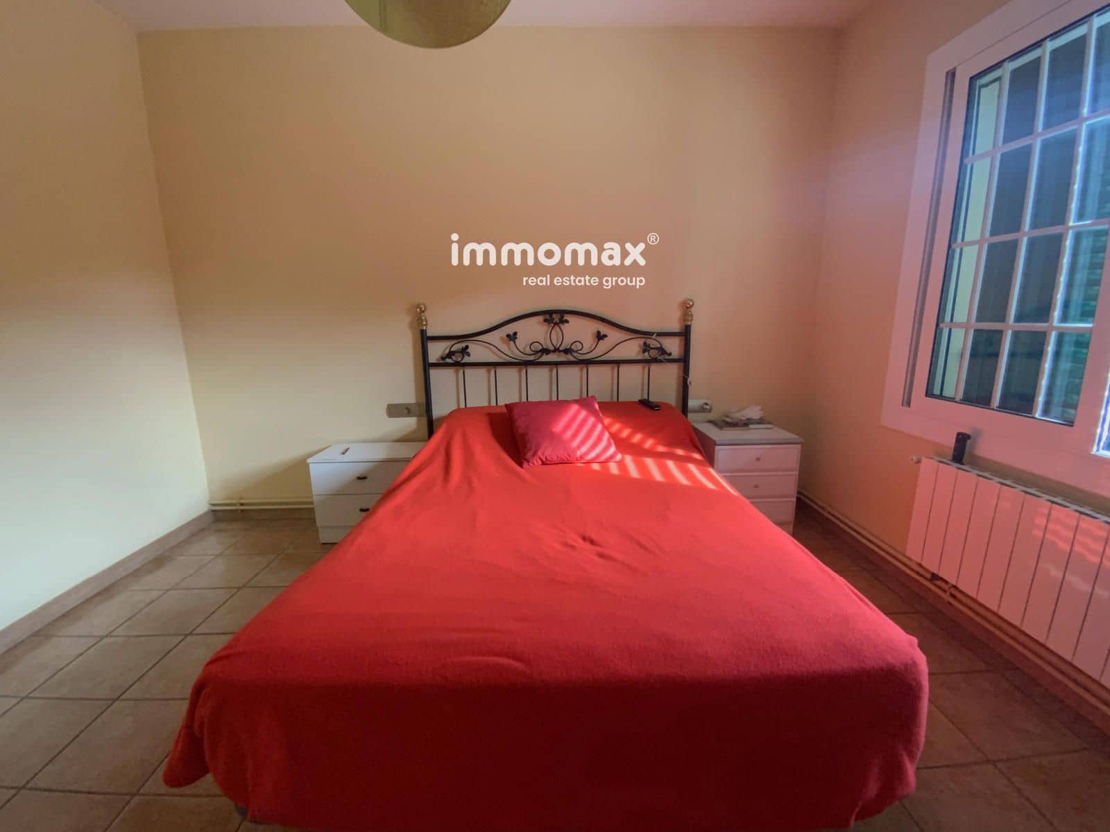 5 bedroom Villa for sale in Begues with garage - € 790,000 (Ref: 9301552)