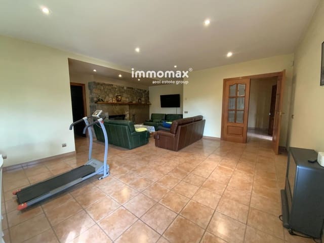 5 soverom Villa til salgs i Begues med garasje - € 790 000 (Ref: 9301552)