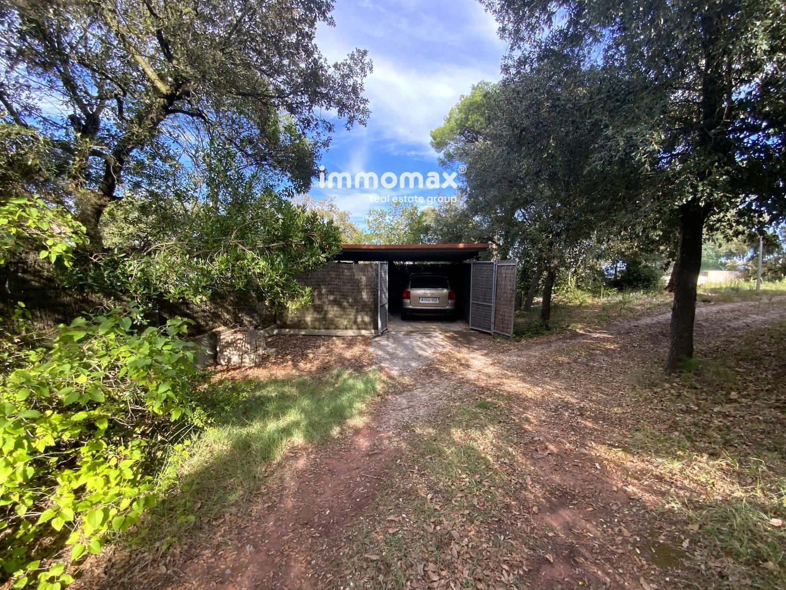 5 bedroom Villa for sale in Begues with garage - € 790,000 (Ref: 9301552)