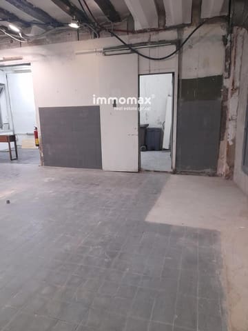 Commercial for rent in Sant Pere, Santa Caterina i La Ribera, Barcelona city - € 1,400 (Ref: 9301796)