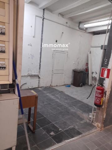 Commercial for rent in Sant Pere, Santa Caterina i La Ribera, Barcelona city - € 1,400 (Ref: 9301796)