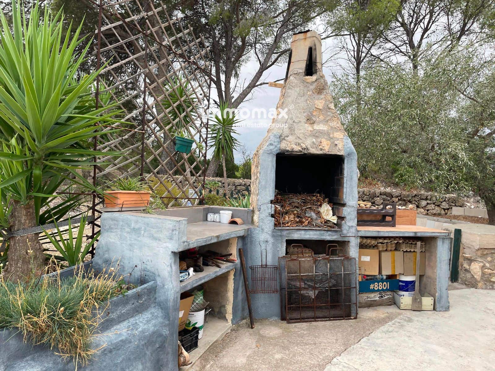 2 bedroom Villa for sale in Tortosa with pool - € 122,000 (Ref: 9311584)