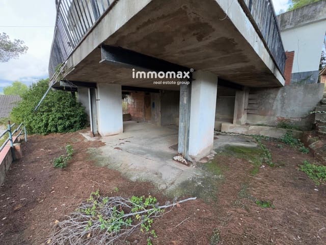 4 makuuhuone Huvila myytävänä paikassa Vallirana mukana 
autotalli - 200 000 € (Ref: 9322170)