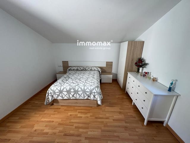 4 bedroom Villa for sale in Vallirana with garage - € 350,000 (Ref: 9329865)