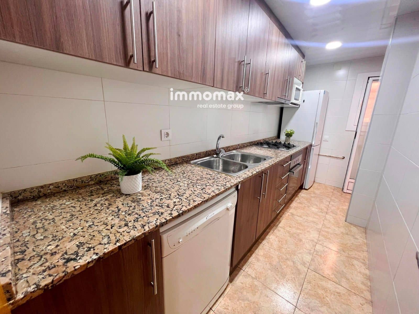 3 soveværelse Lejlighed til salg i Cornella de Llobregat - € 270.000 (Ref: 9335631)