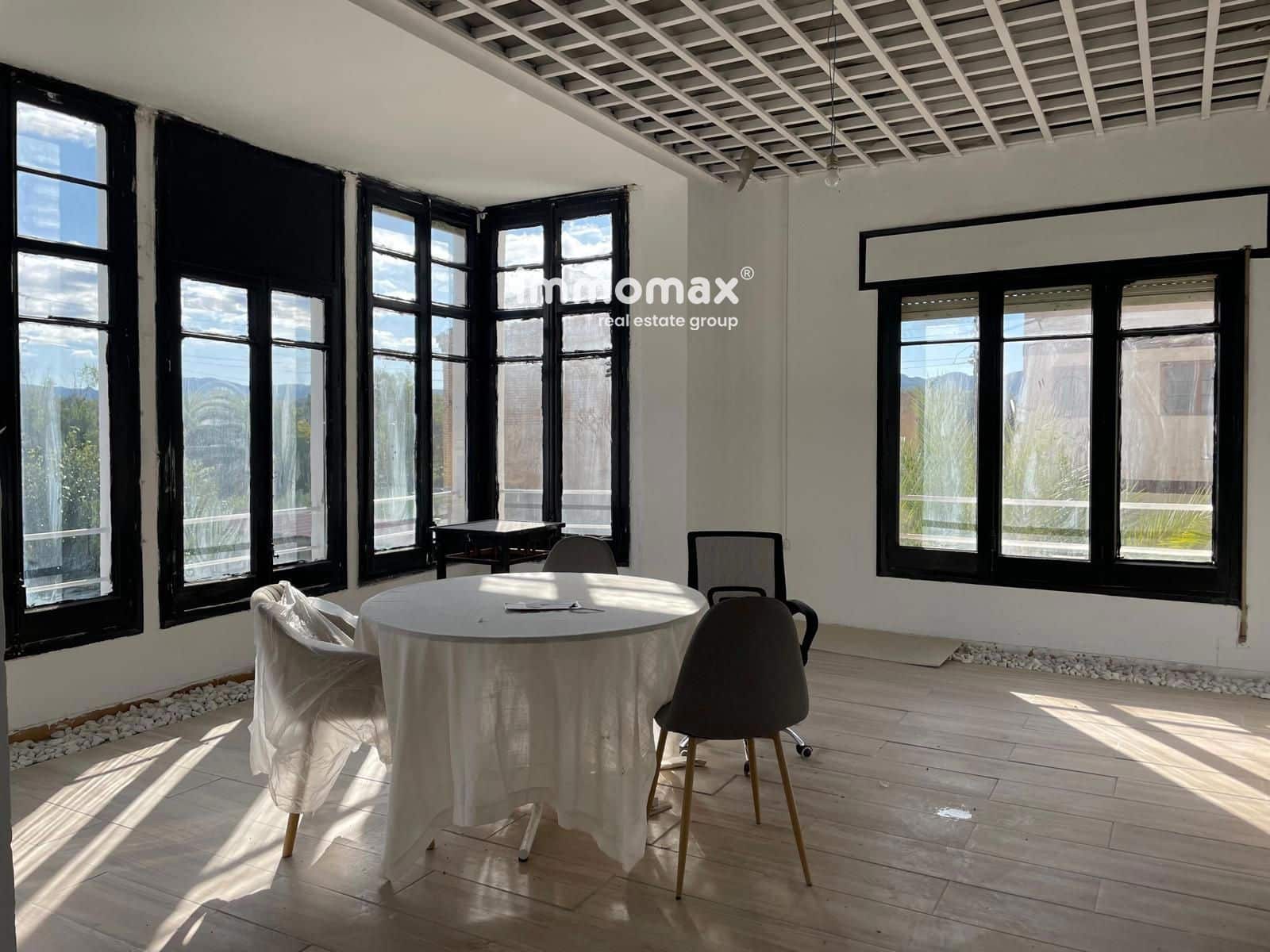 Erhverv til leje i Mora d'Ebre - € 600 (Ref: 9336937)