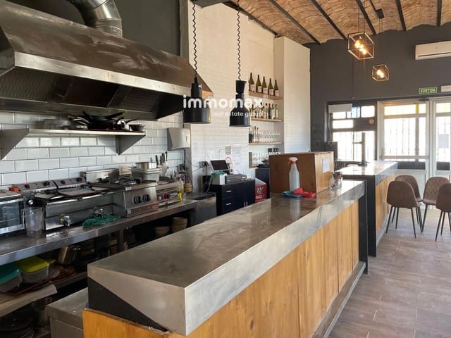 Commercial for rent in Móra d'Ebre - € 1,000 (Ref: 9336938)