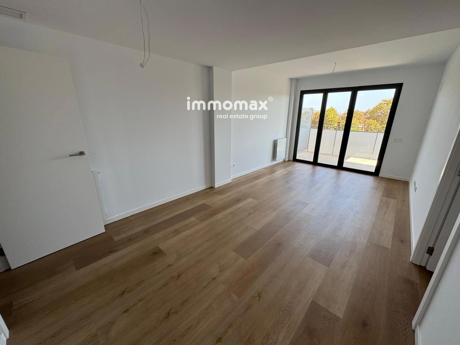 Appartement de 3 chambres à louer à El Prat de Llobregat avec garage - 2 000 € (Ref: 9340326)