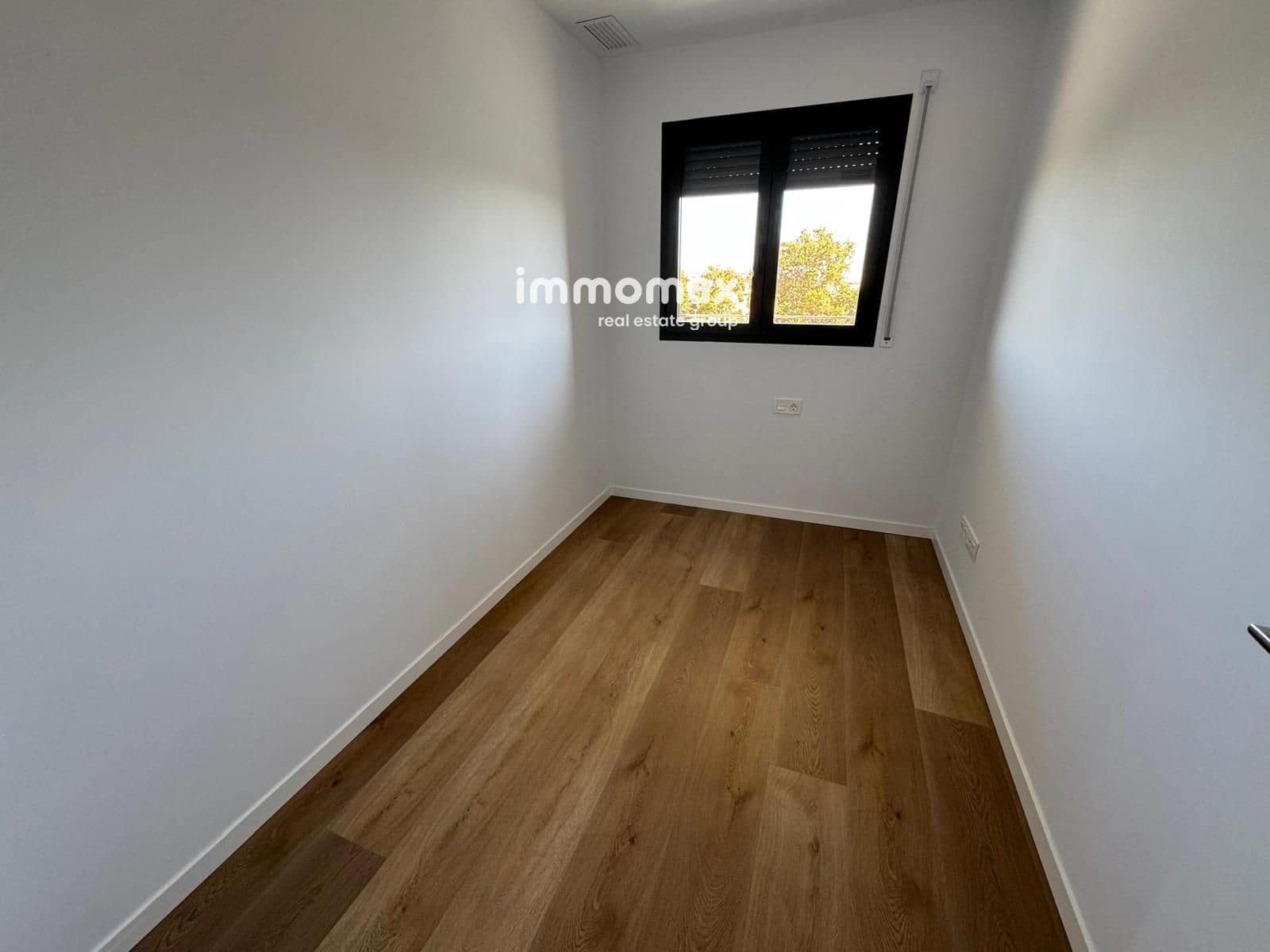 Appartement de 3 chambres à louer à El Prat de Llobregat avec garage - 2 000 € (Ref: 9340326)