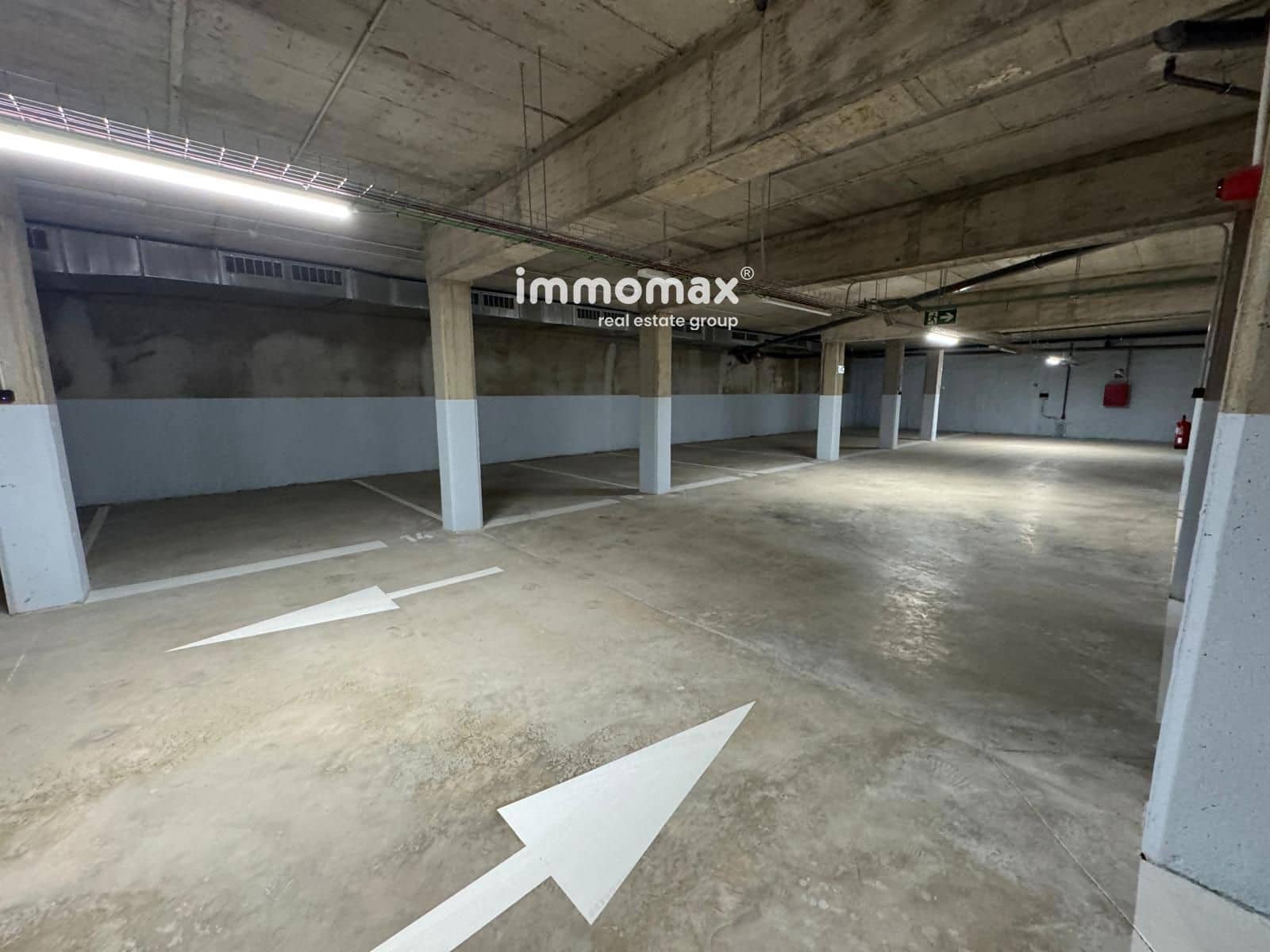 Appartement de 3 chambres à louer à El Prat de Llobregat avec garage - 2 000 € (Ref: 9340326)