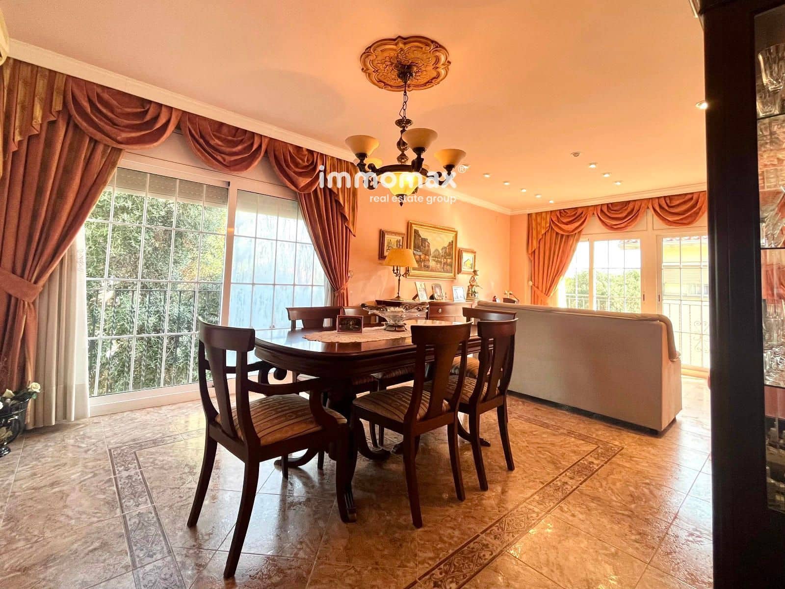 5 soverom Hus til salgs i Vilanova i la Geltru med garasje - € 528 000 (Ref: 9340327)