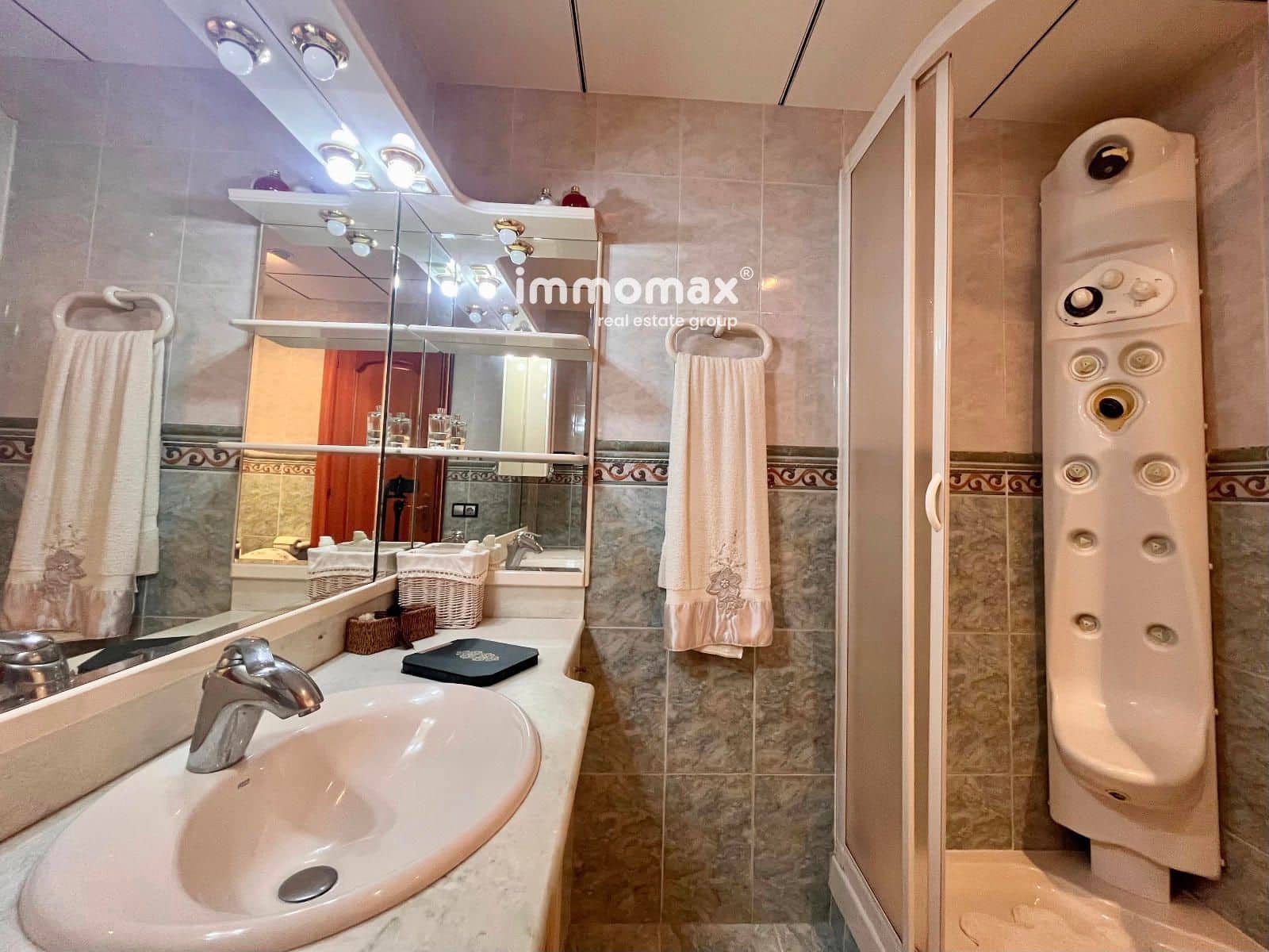 5 soverom Hus til salgs i Vilanova i la Geltru med garasje - € 528 000 (Ref: 9340327)