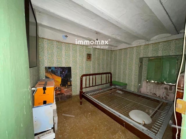 Villa til salgs i Bitem, Tortosa - € 38 000 (Ref: 9345540)