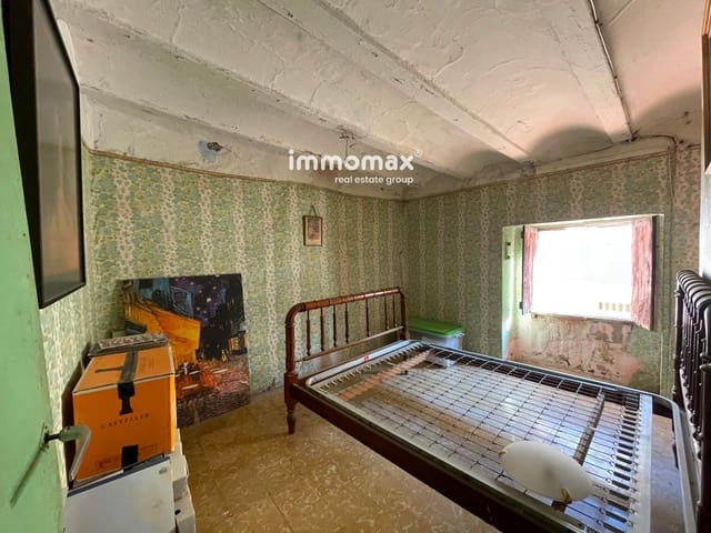 Villa til salgs i Bitem, Tortosa - € 38 000 (Ref: 9345540)