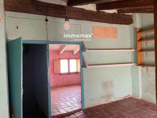 Villa til salgs i Bitem, Tortosa - € 38 000 (Ref: 9345540)