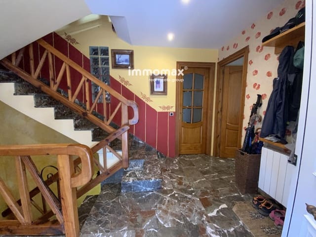 6 soverom Villa til salgs i Begues med svømmebasseng garasje - € 850 000 (Ref: 9345737)