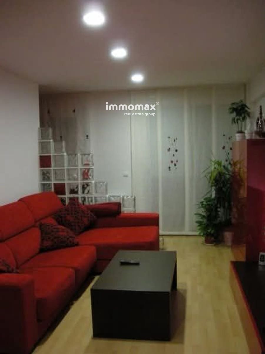 2 sypialnia Mieszkanie na sprzedaż w Sant Feliu de Llobregat - 235 000 € (Ref: 9353955)