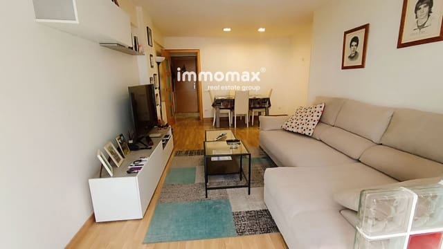 2 bedroom Flat for sale in Sant Feliu de Llobregat - € 235,000 (Ref: 9353955)