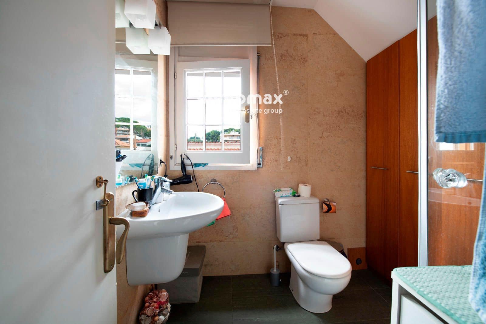 6 sypialnia Willa na sprzedaż w Castelldefels z basenem - 1 150 000 € (Ref: 9357429)