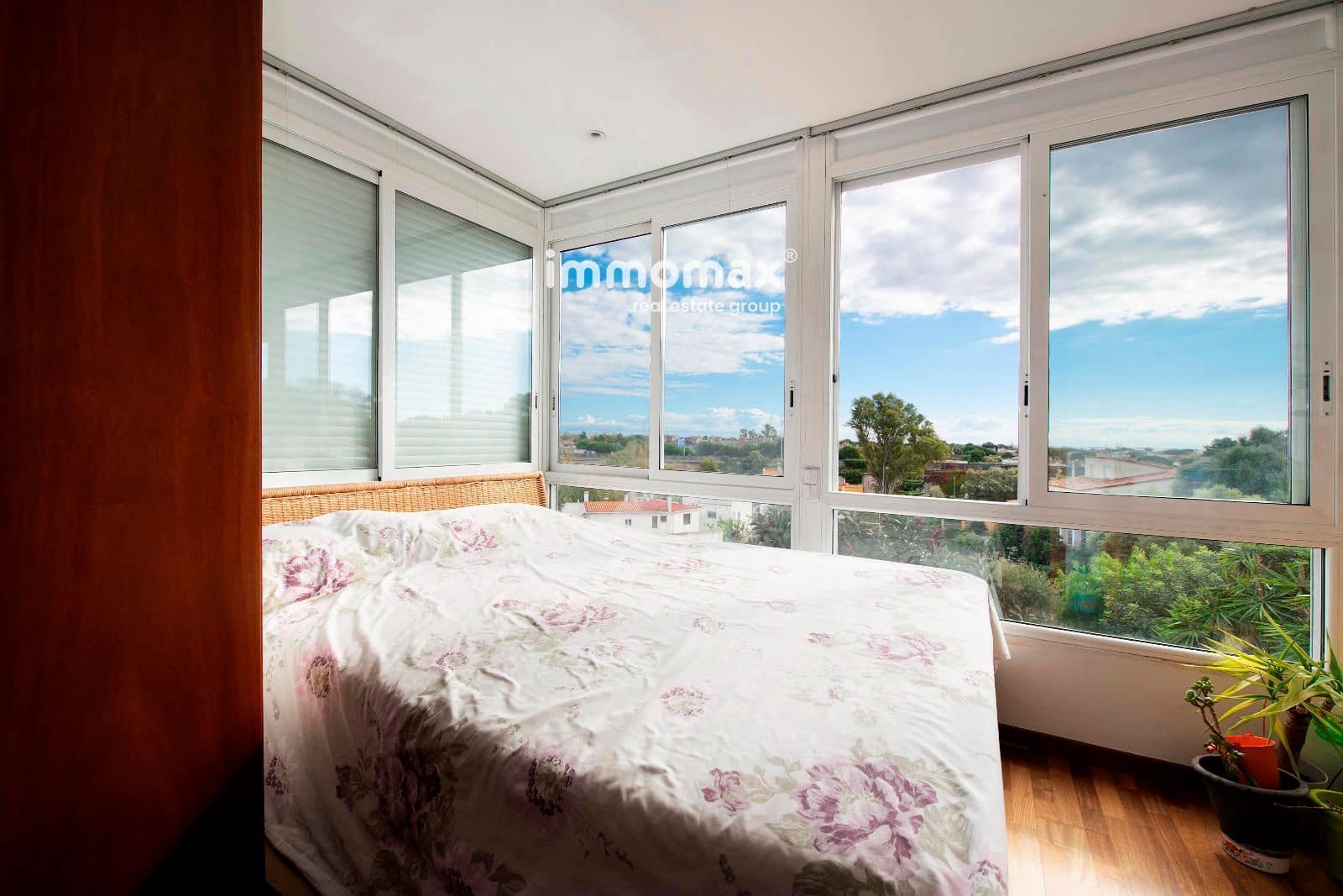 6 sypialnia Willa na sprzedaż w Castelldefels z basenem - 1 150 000 € (Ref: 9357429)