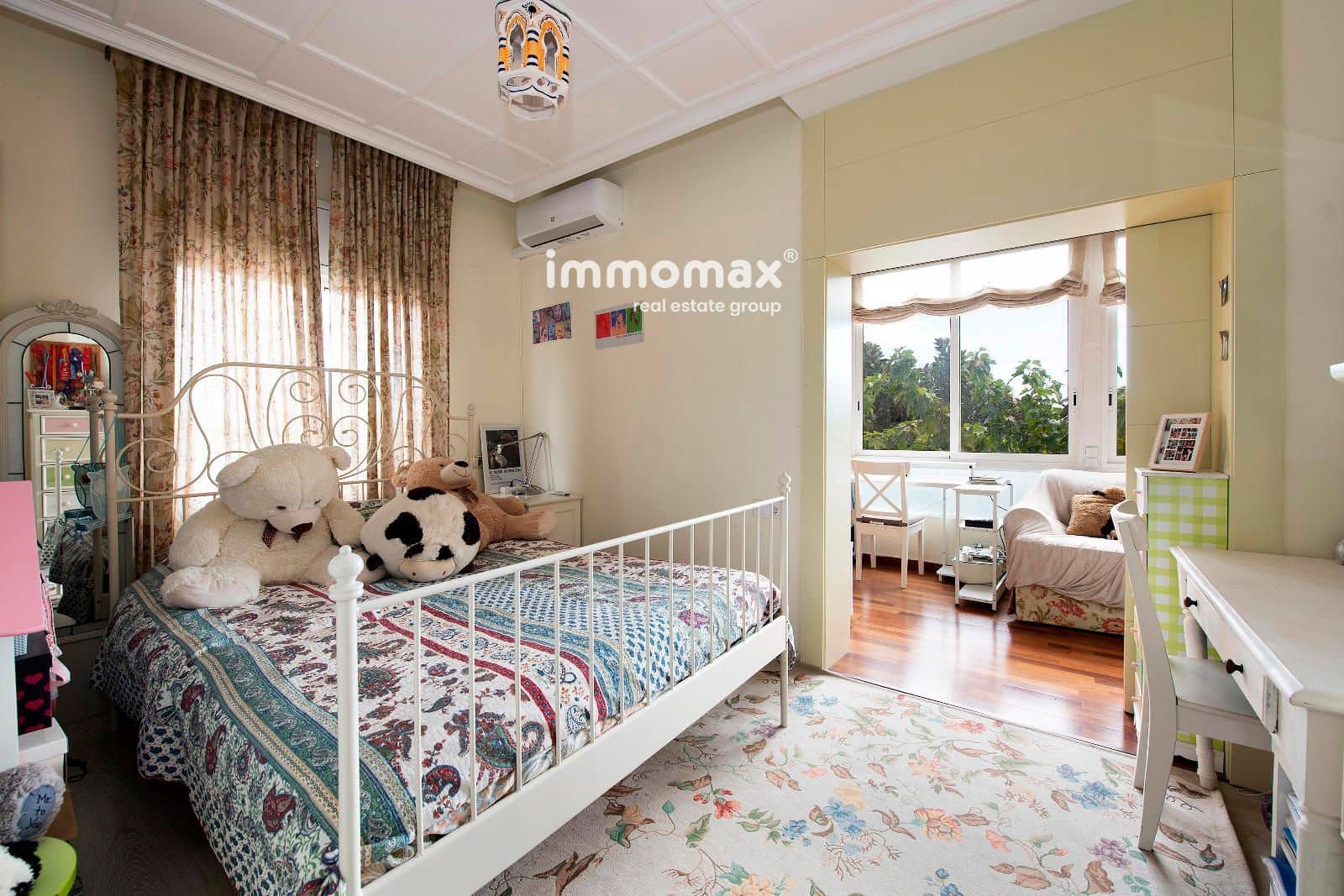 6 sypialnia Willa na sprzedaż w Castelldefels z basenem - 1 150 000 € (Ref: 9357429)