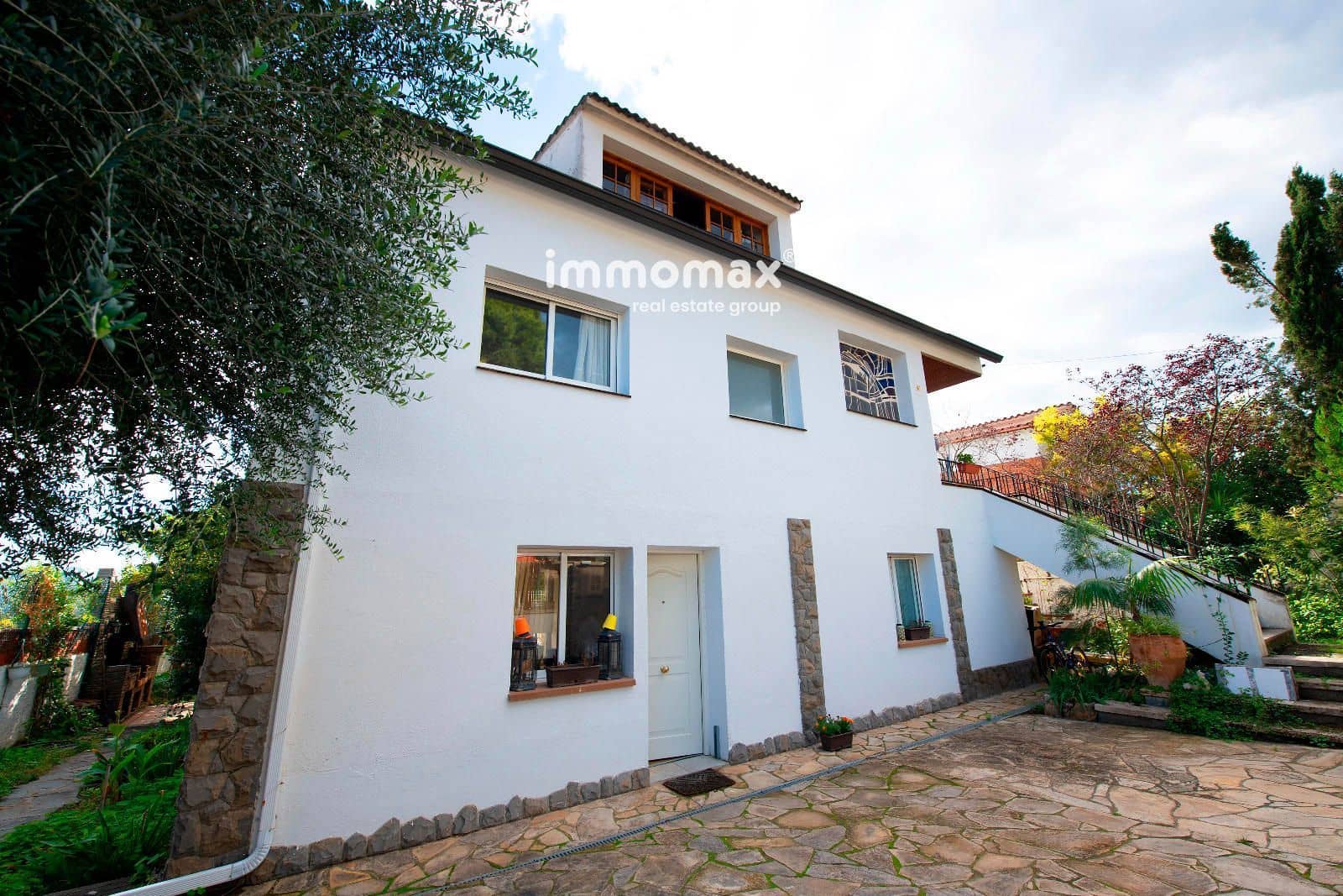 6 sypialnia Willa na sprzedaż w Castelldefels z basenem - 1 150 000 € (Ref: 9357429)