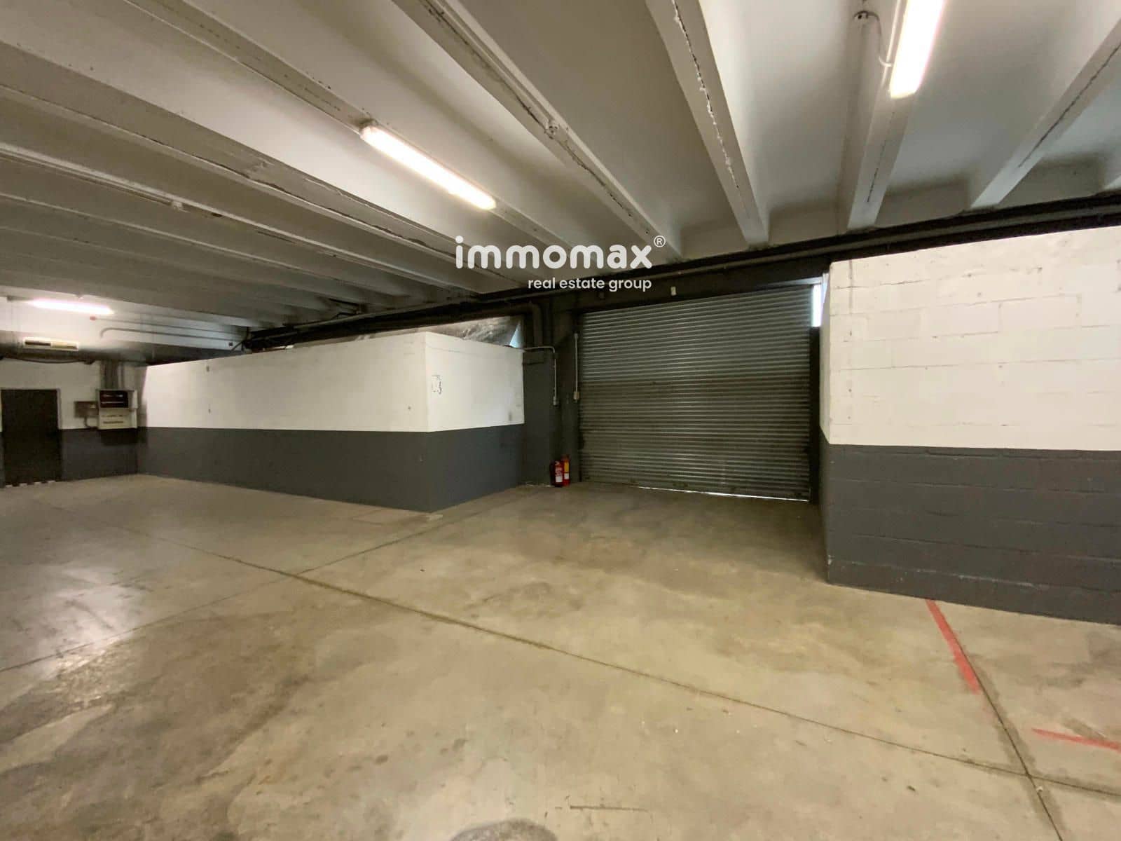 Local Commercial à louer à Sant Boi de Llobregat - 21 000 € (Ref: 9357770)